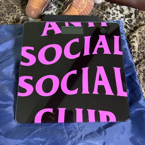 Anti Social Social Club assc weight of the world scale (blk) - Picture 8 of 10